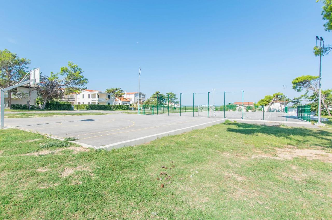Apartments Keti Nin Exterior photo
