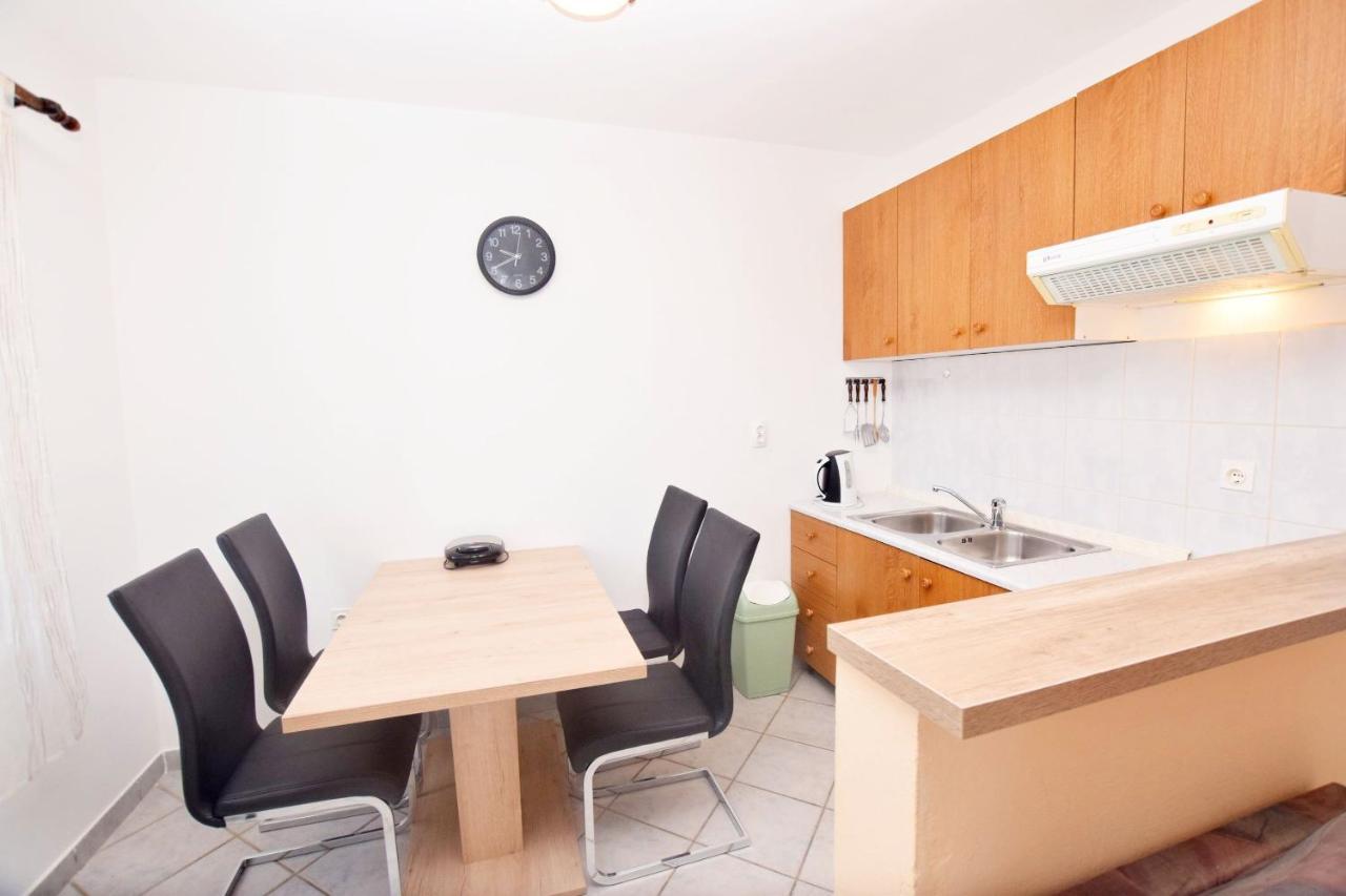 Apartments Keti Nin Exterior photo