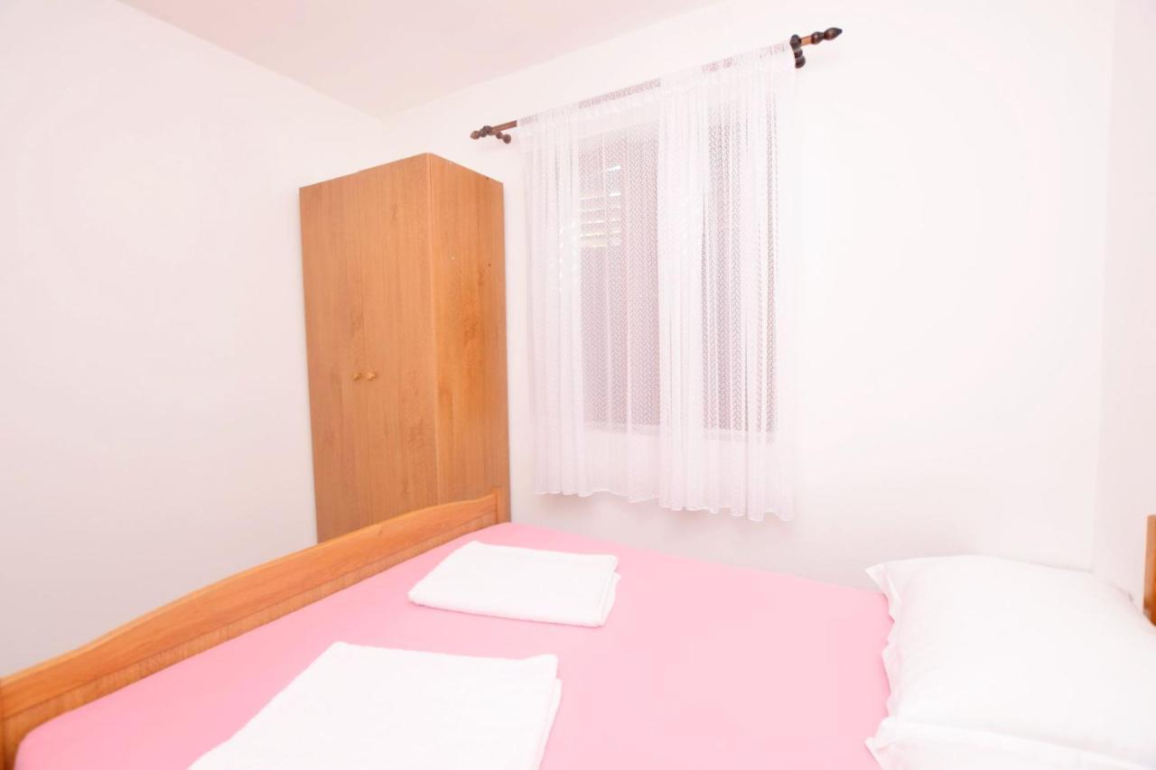 Apartments Keti Nin Exterior photo